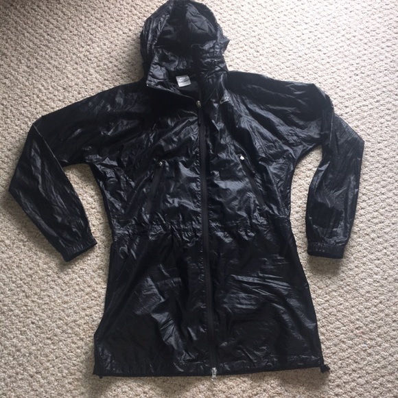 Nike Jackets & Blazers - Nike NSW Casual windbreaker windrunner black packable jacket long black FC cinch